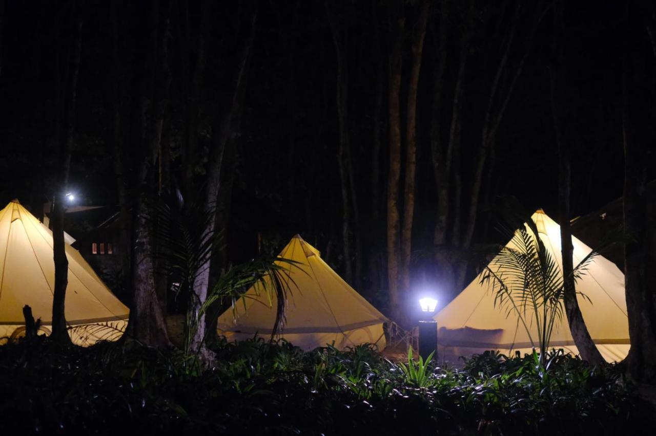 O Little Tent De Koh Chang Ranong Kültér fotó