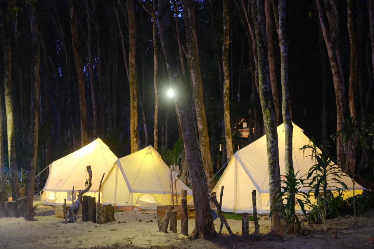 O Little Tent De Koh Chang Ranong Kültér fotó